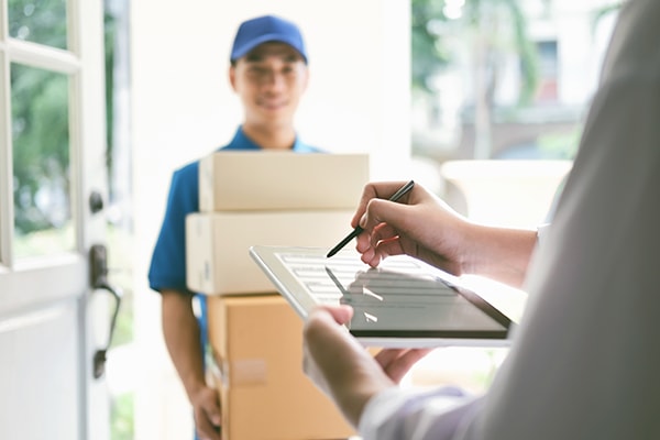 Online Shopping - Delivery and Logistics
