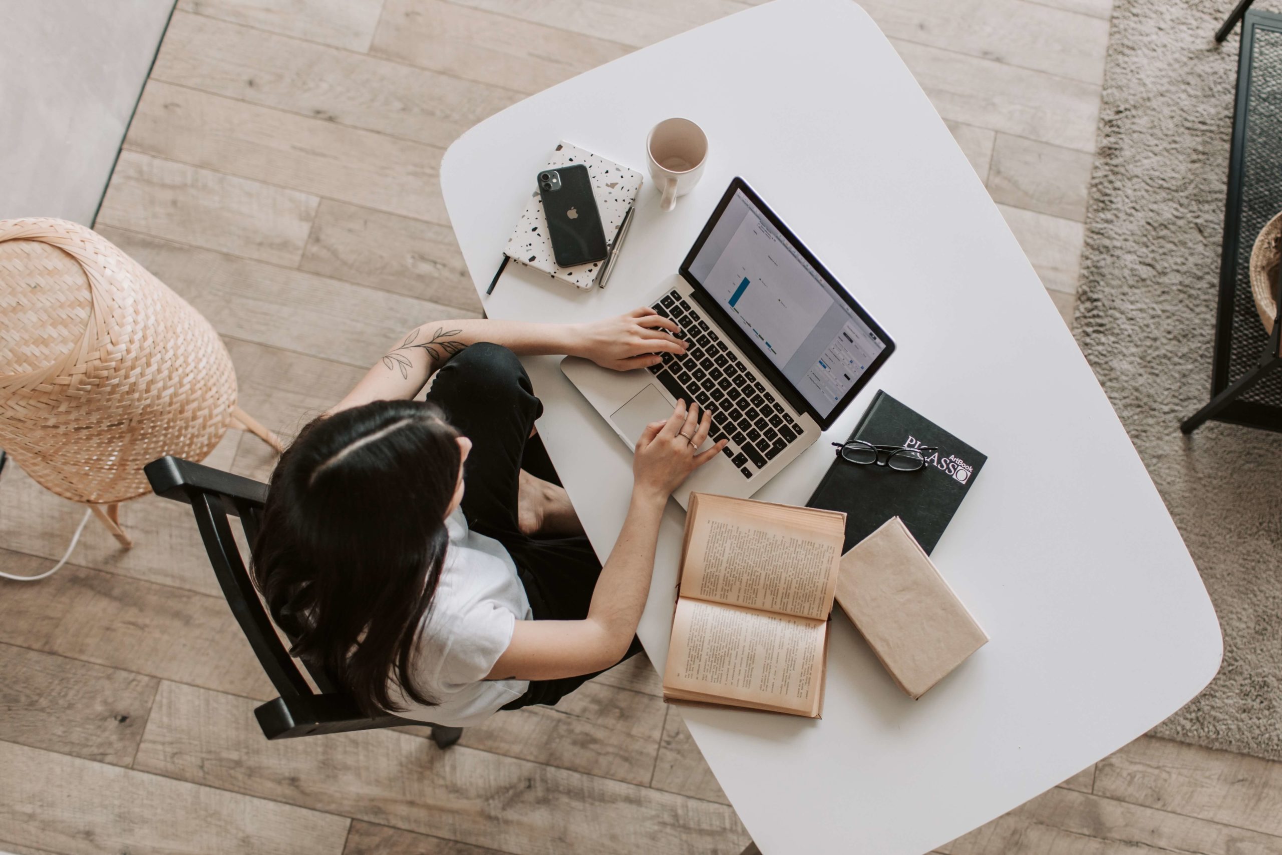 Taking Educational apps to the Future Taking Educational apps to the Future