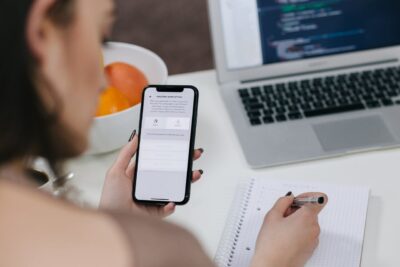 UX Comparison: Mobile Apps Vs Mobile Website – What’s Better? UX Comparison: Mobile Apps Vs Mobile Website - What’s Better?