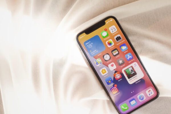 THE IN-APP EXPERIENCE AND THE LATEST iOS UPDATES – WILL IT IMPROVE! THE IN-APP EXPERIENCE AND THE LATEST iOS UPDATES - WILL IT IMPROVE!